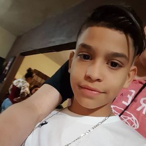 Meet your Posher, Eliel